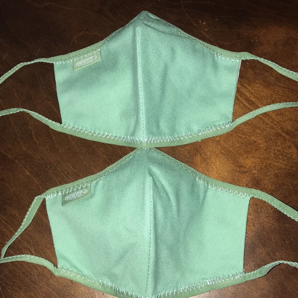 Keen NEW in Package 2 M/L Watercress Green Pair of Washable Reusable Face Masks